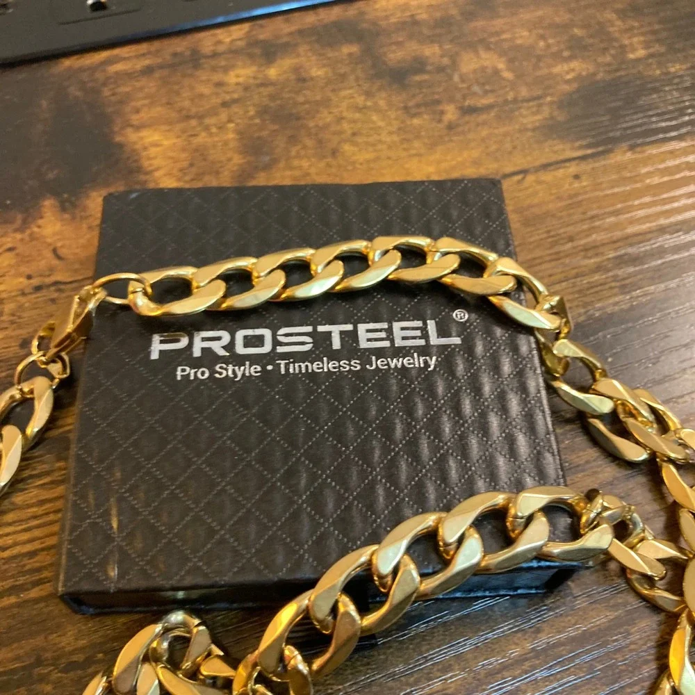 Mens ProSteel Cuban Link Chain Necklace Gold Tone Chunky 29 Inch 12mm Curb Link